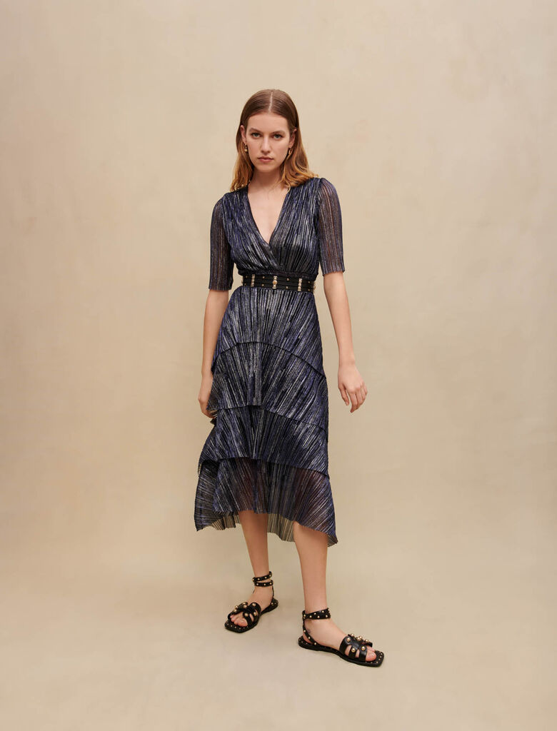 Vestido con volantes totalmente de lamé