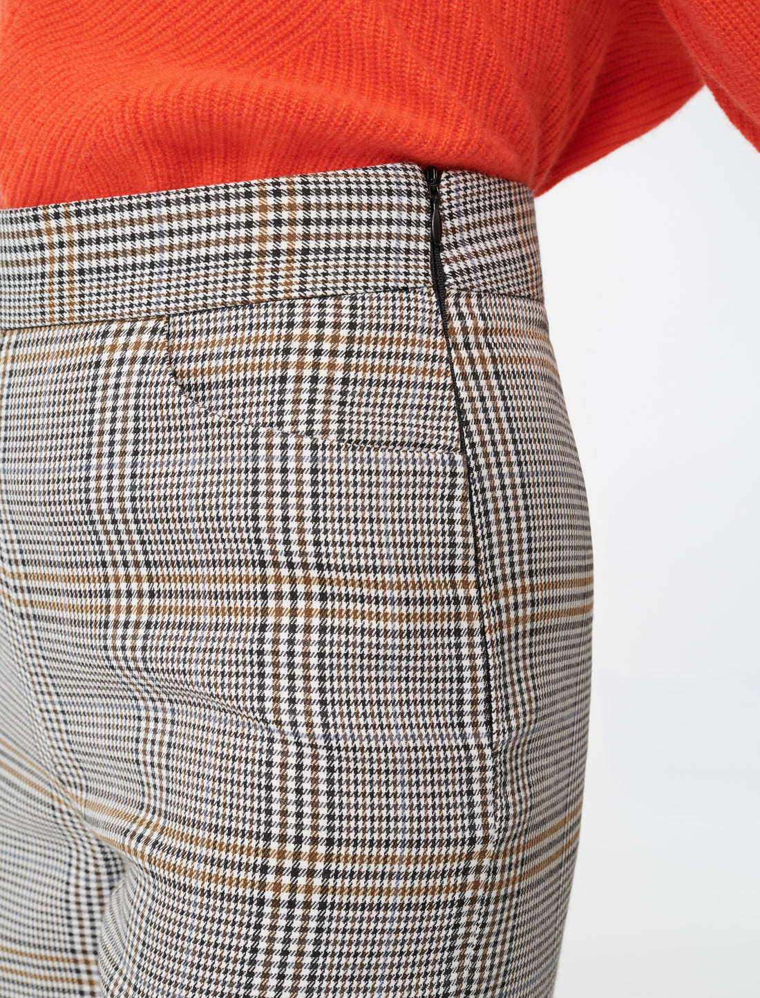 Shorts estilo ciclista de cuadros