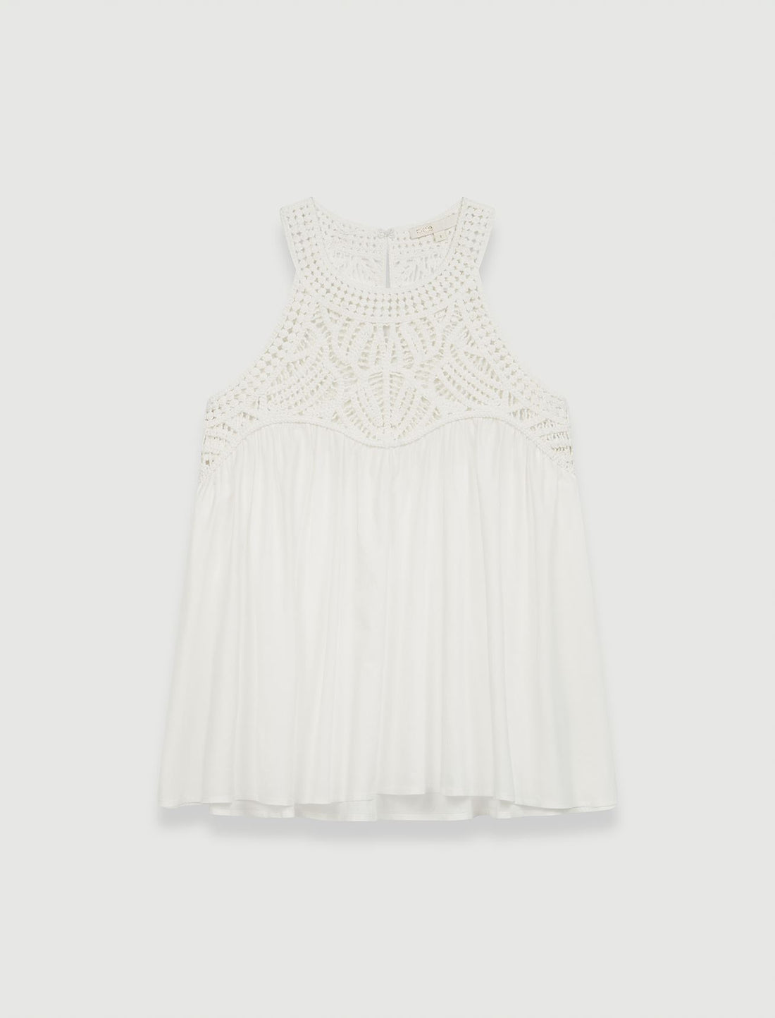 Top sin mangas estilo macramé