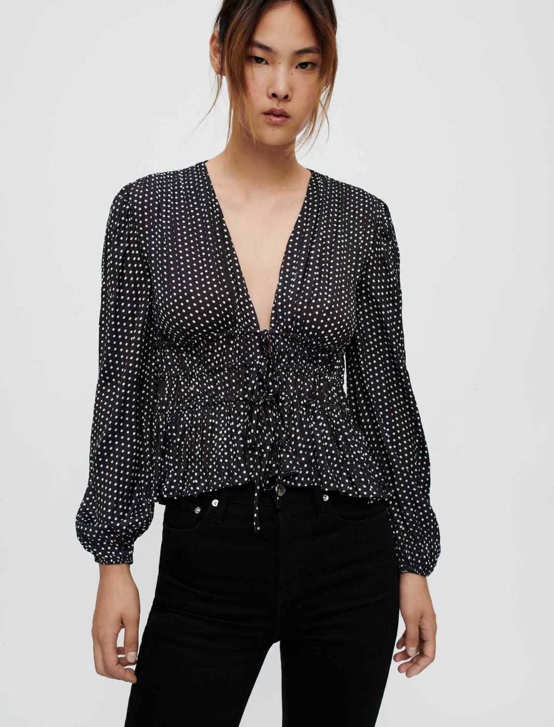Top de raso estampado topos Mini Clover