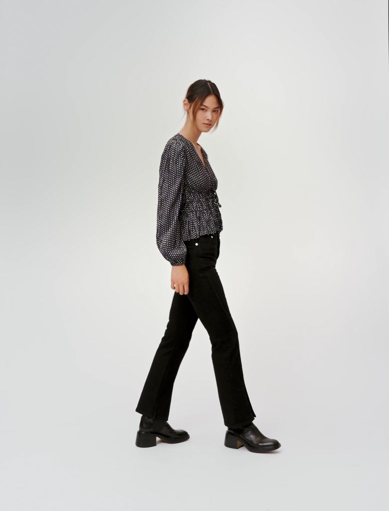 Top de raso estampado topos Mini Clover