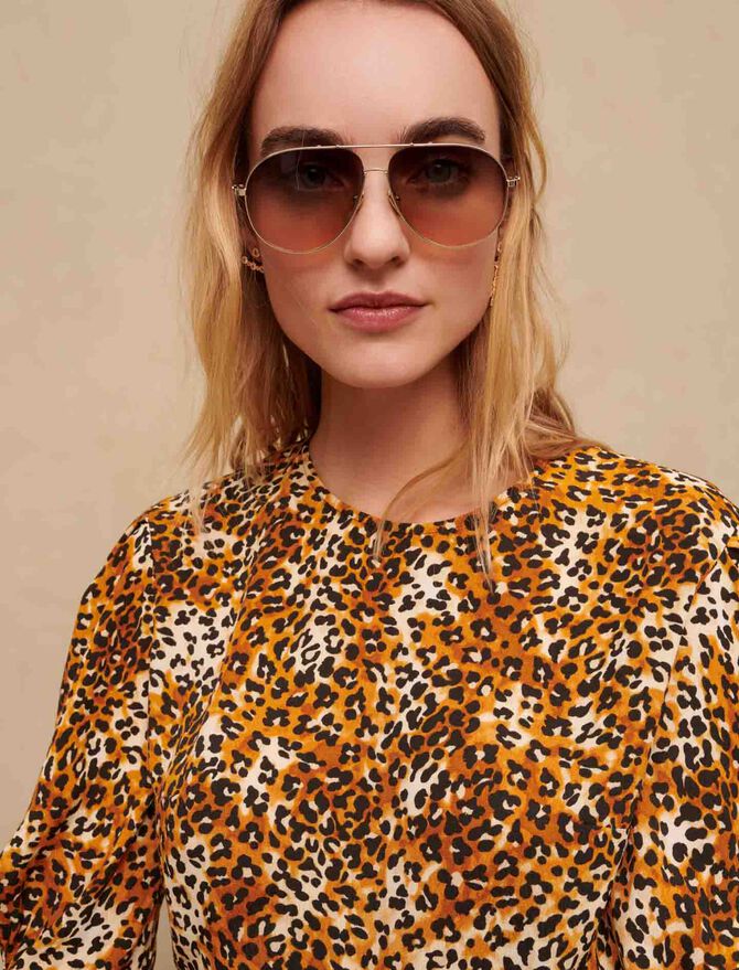 Top corto con estampado de leopardo