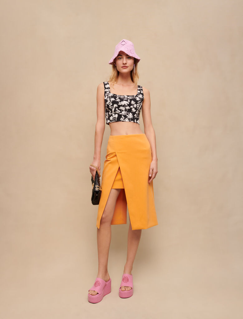 Top corto con estampado de palmeras