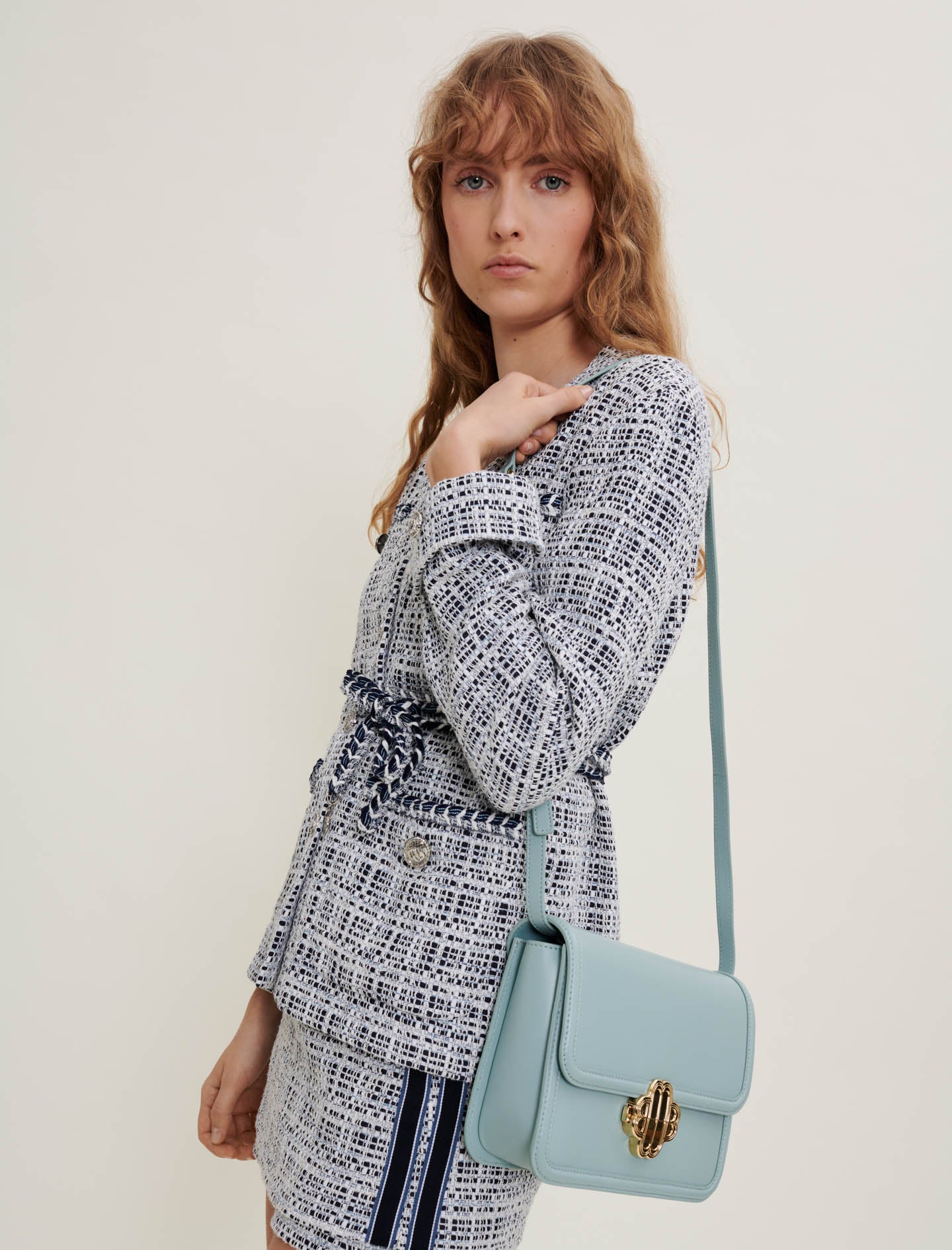 Chaqueta de tweed con cinturón